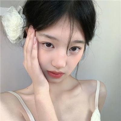 屋顶里的散步者